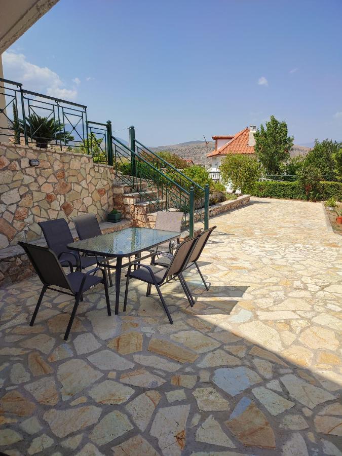 Apartamento Galaxidi Family House Exterior foto